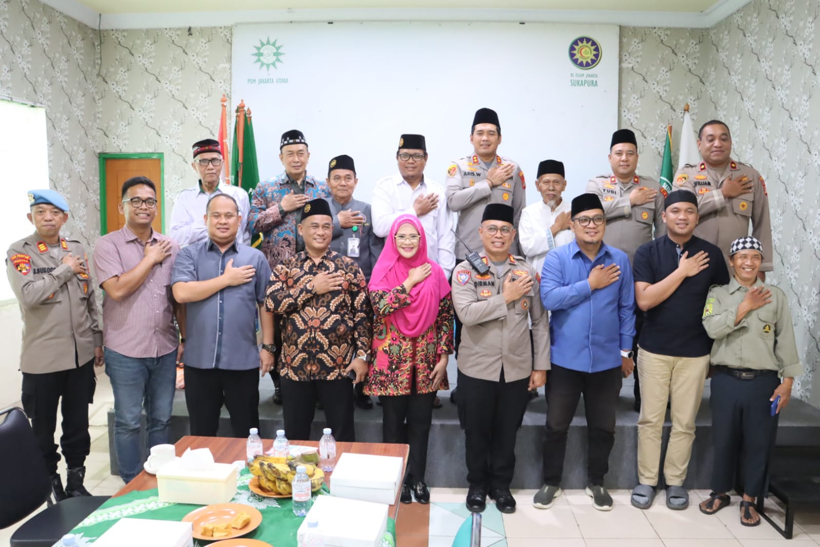 Kapolres Priok Perkuat Sinergi melalui Silaturahmi dengan PDM Muhammadiyah