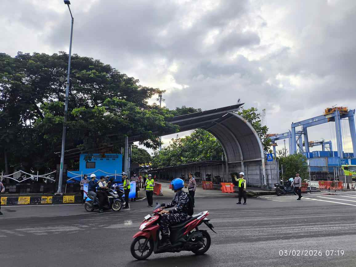 Operasi Keselamatan Jaya 2026, Hari Ke-2, Satlantas Polres Priok, Gelar Sosialisasi di Terminal Pelni & Terminal Bus Muara Angke
