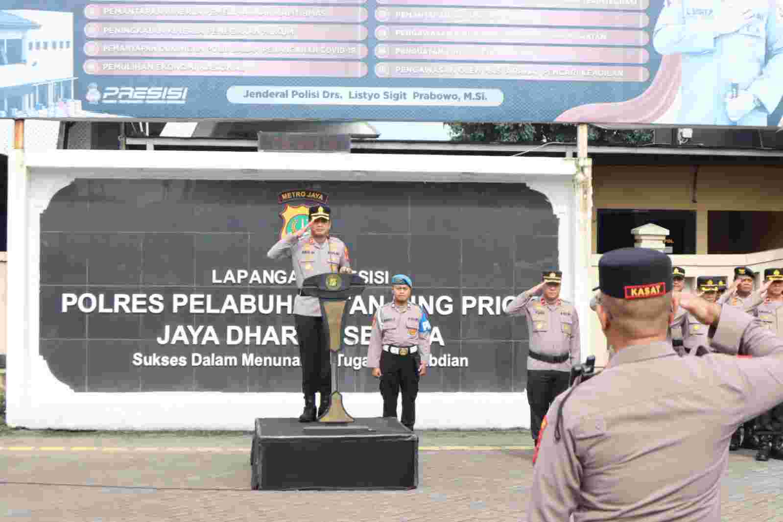 Kapolres Pelabuhan Tanjung Priok Pimpin Apel Siaga Kamtibmas, Tegaskan Komitmen Jaga Keamanan Ramadhan dan Idul Fitri
