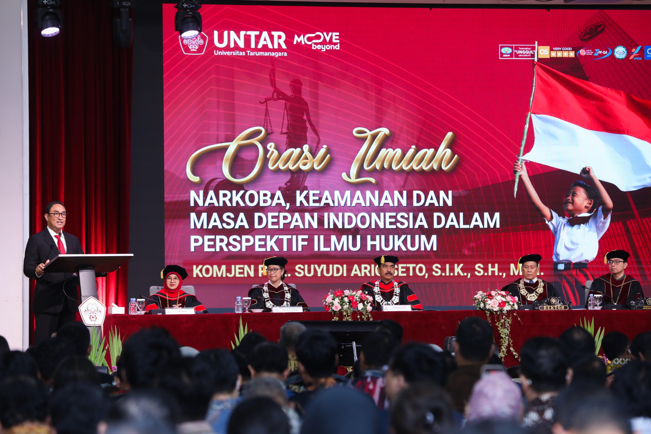 Dedikasikan Diri dalam Pengabdian dan Penegakan Hukum, Kepala BNN RI Resmi Menyandang Gelar Doktor Kehormatan