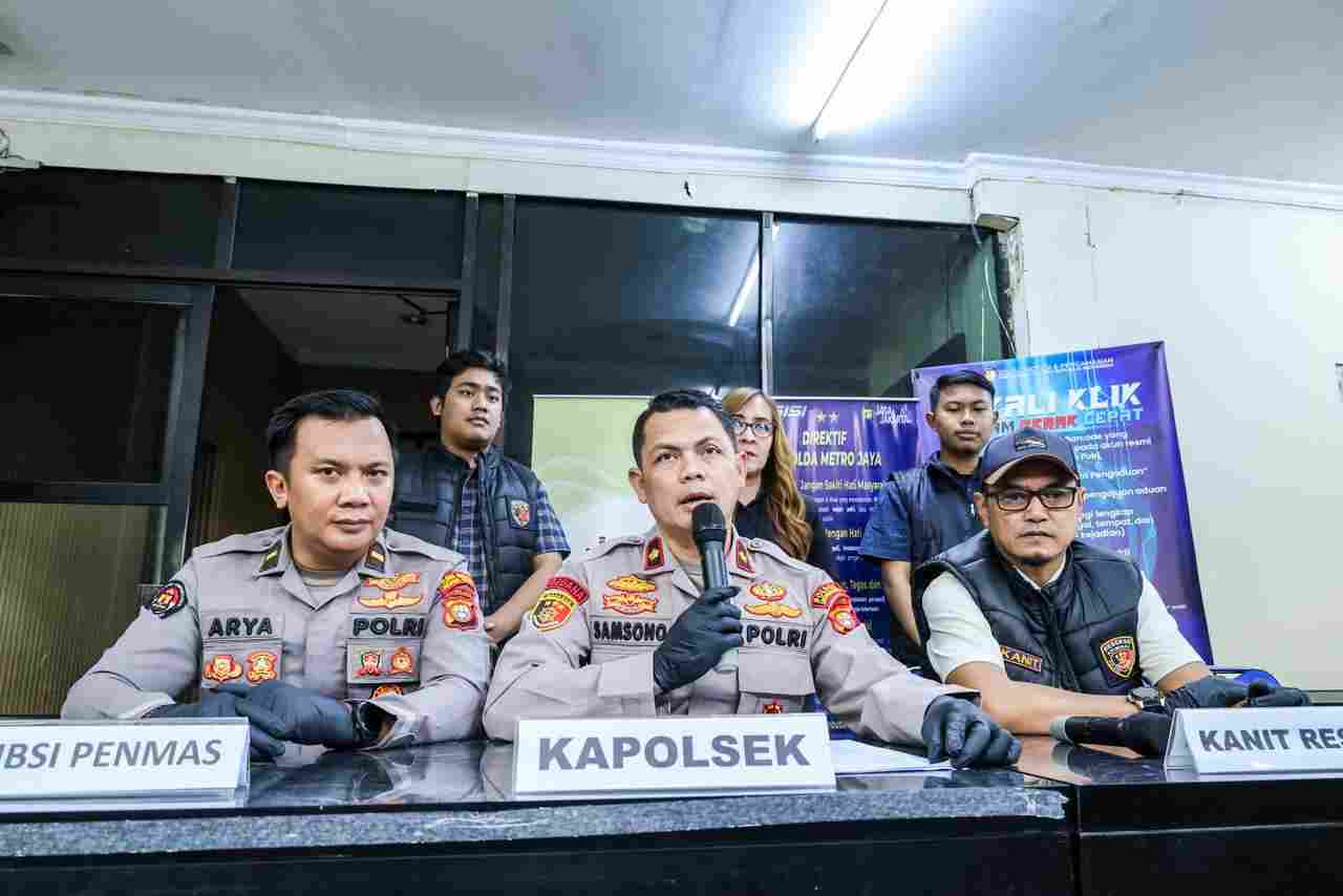 Polisi Gerak Cepat! 2 Copet Viral di Jatinegara Ditangkap dalam Hitungan Jam, Sebuah Sajam Disita