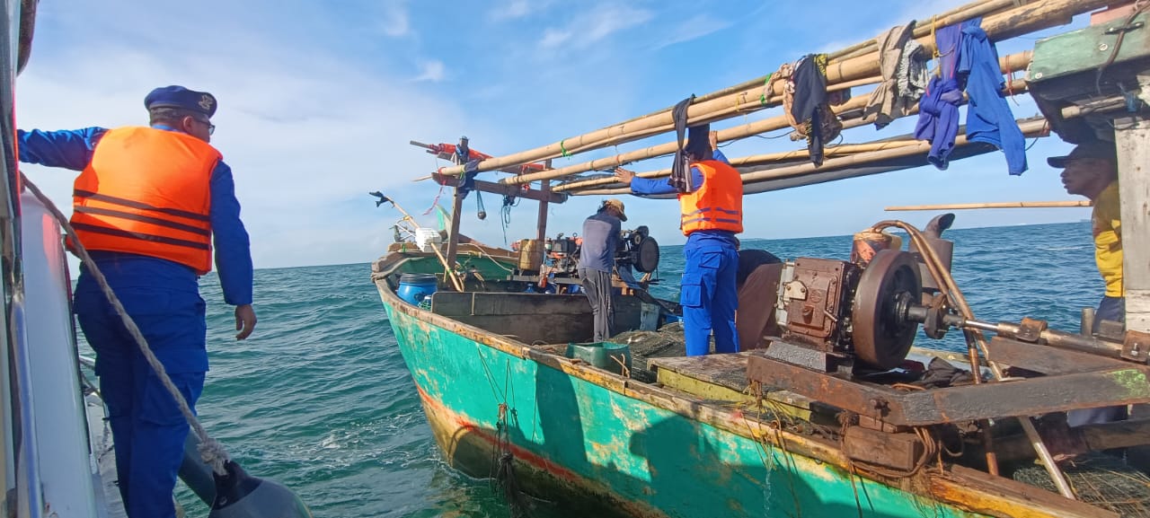 Patroli Dialogis Satpolairud Polres Kepulauan Seribu, Antisipasi Kejahatan Laut dan Jaga Kamtibmas Tetap Kondusif