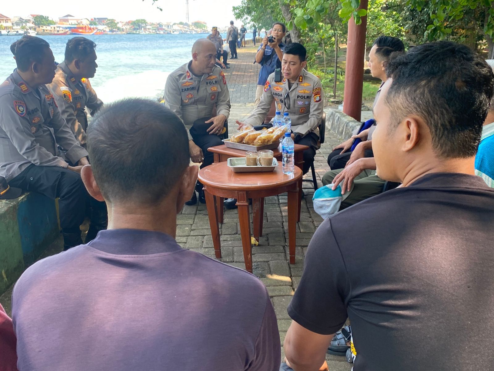 Kapolres Kepulauan Seribu Gelar Jumat Curhat di Pulau Pari, Warga Diajak Aktif Jaga Kamtibmas dan Manfaatkan Layanan 110