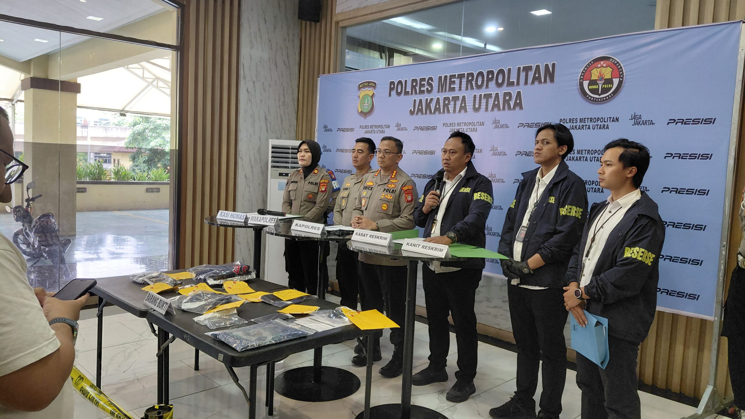 Begal Motor, Ngaku polisi Ditangkap Polres Jakarta Utara Beraksi di 5 wilayah