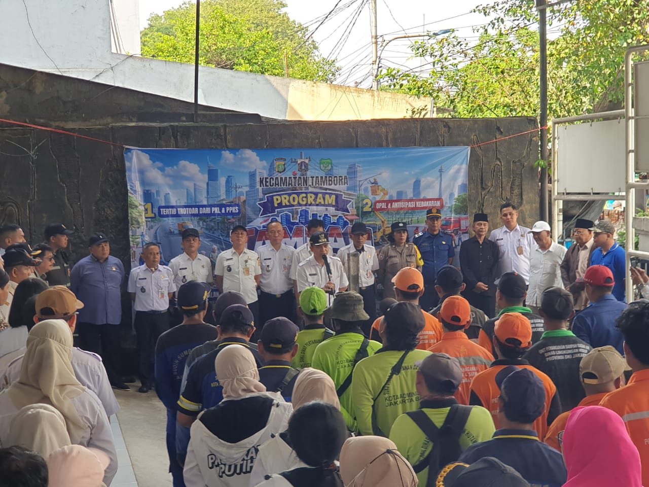Program TAMPAN Tambora, Polisi dan Tiga Pilar Wujudkan Lingkungan Tertib dan Nyaman