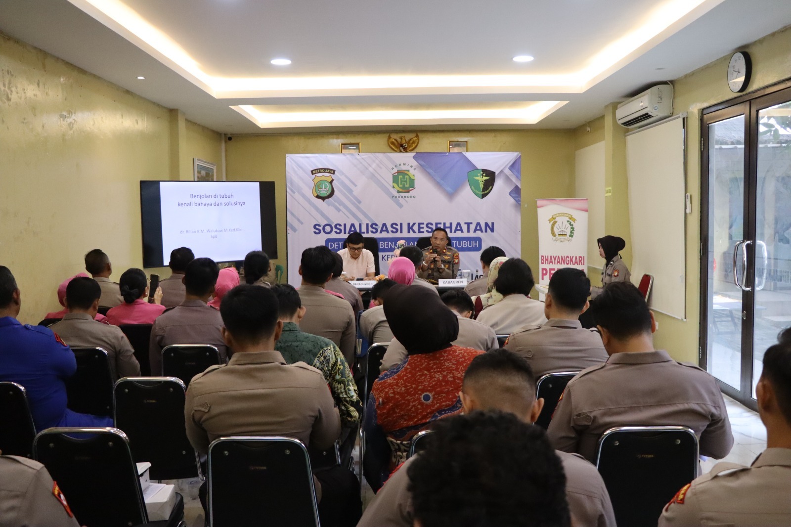 Sidokkes Polres Kepulauan Seribu Gelar Sosialisasi “Benjolan di Tubuh: Kenali Bahaya dan Solusinya”