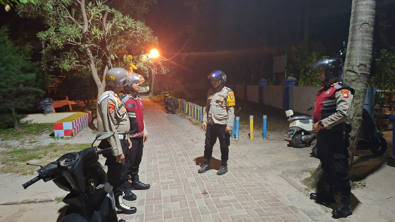 Polsek Kepulauan Seribu Selatan Intensifkan Patroli 3C dan Sosialisasi Call Center 110, Ciptakan Wisata Aman Saat Libur Panjang
