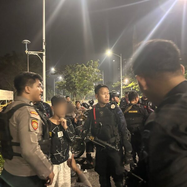 Tiga Remaja Diduga Bawa Sinte Saat Patroli Dini Hari di Cengkareng