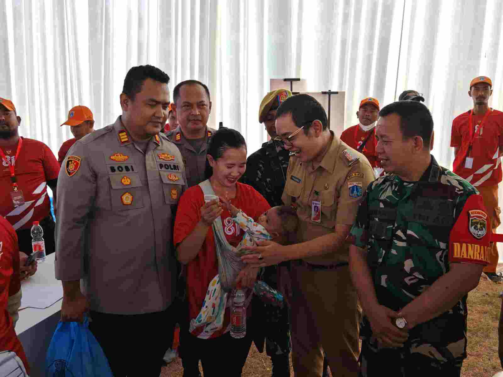 Jamuan Rakyat HUT RI ke-81 di Cilincing, Kapolsek Ajak Warga Cegah Tawuran