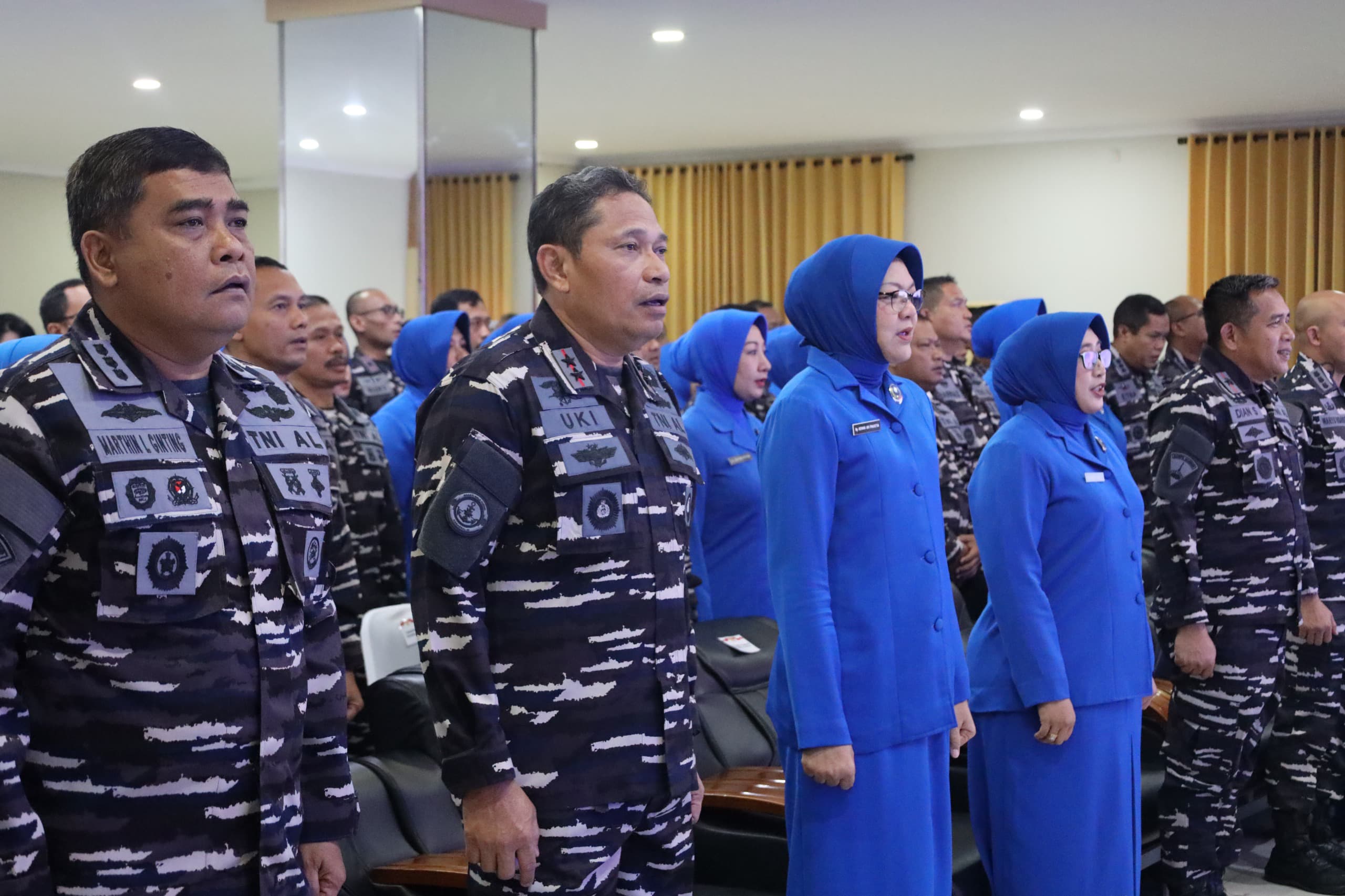 Perkuat Silaturahmi dan Soliditas, Dankodaeral III Bersama Ketua Daerah Pimpin Tatap Muka Gabungan Jalasenastri Koarmada RI
