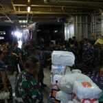 Dukung penanggulangan gempa NTT, TNI AL kerahkan KRI Dr. Soeharso-990 membawa bantuan kemanusiaan