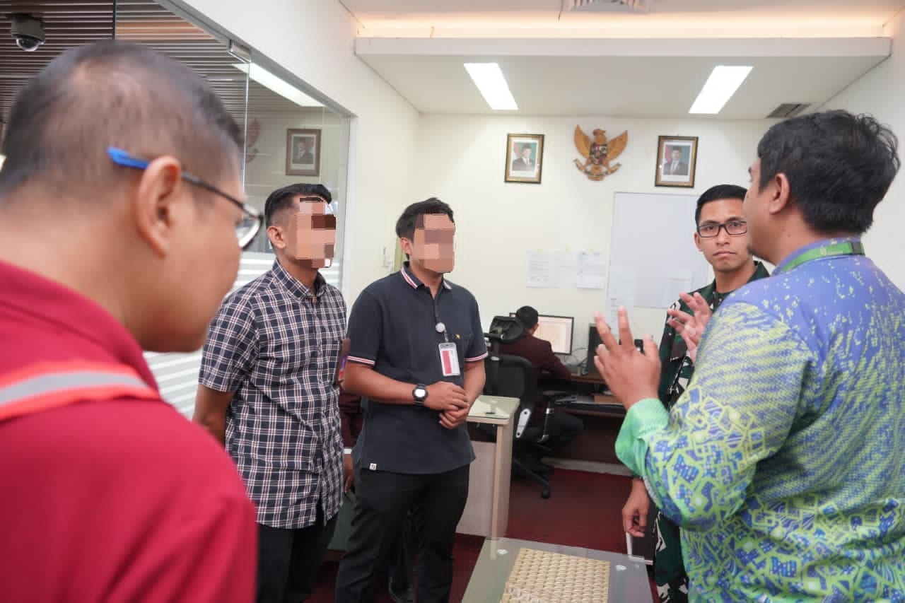 TNI AL kembali gagalkan penyelundupan puluhan ribu benih bening lobster jaringan internasional di Bandara Juanda