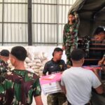 Hari Ketujuh Belas Penanganan Gempa NTT, TNI Salurkan 1.032,921 Ton Bantuan