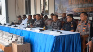 TNI AL musnahkan 1,4 juta batang rokok ilegal hasil penindakan di Merauke