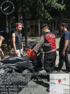 Jaga Jakarta On The Spot : Polsek Bekasi Barat Gelar Razia dan Patroli Antisipasi Kejahatan Jalanan