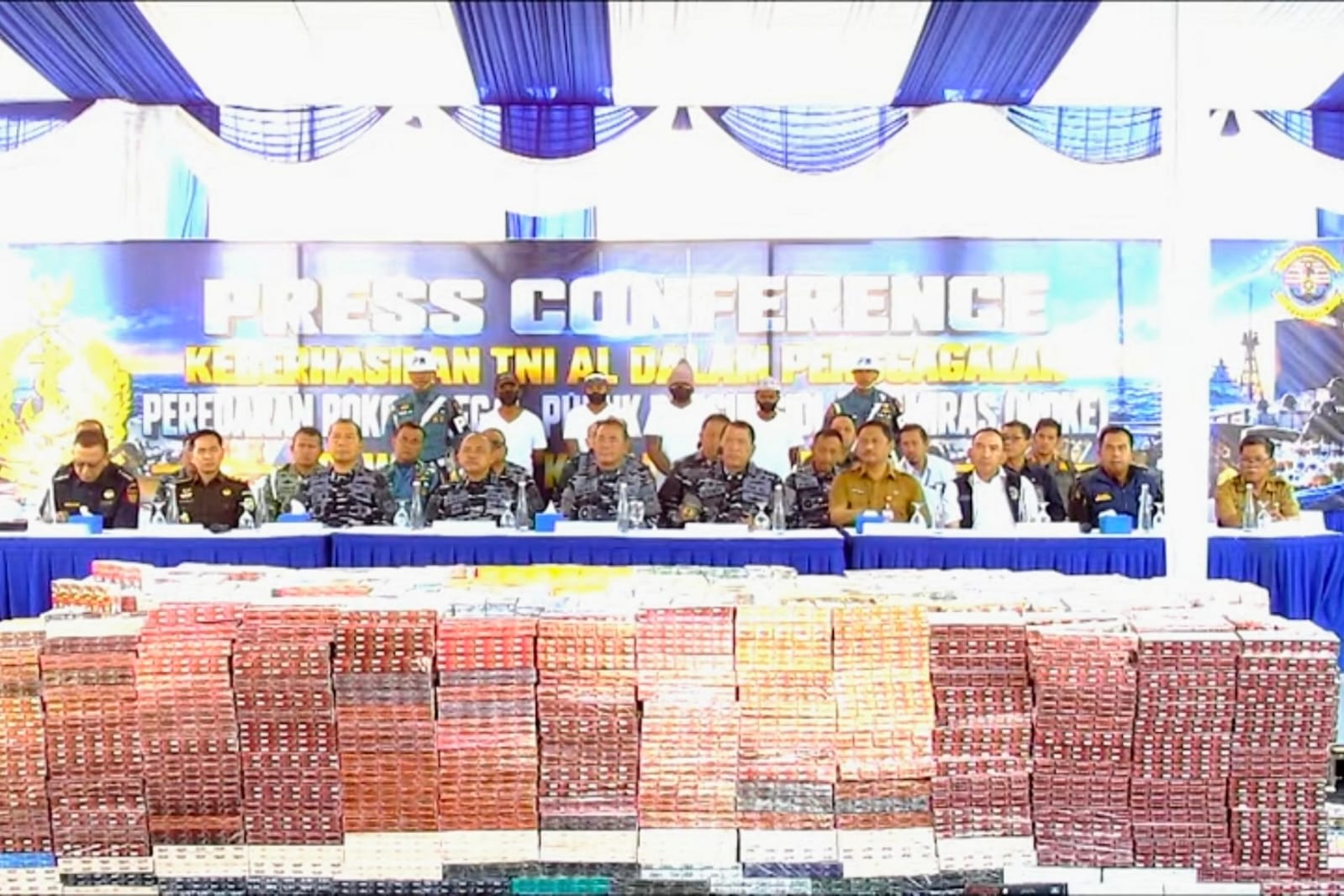 Sinergi Penegakkan Hukum TNI AL, Kodaeral III Ikuti Konferensi Pers Secara Vicon