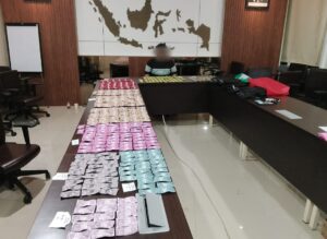 Ungkap Peredaranqmidate, Polres Jakbar Amankan 458 Cartridge Pods dan Seorang Pelaku di Kelapa Gading