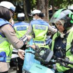 Polda Metro Jaya Sapa Komunitas Ojol Lewat Jumat Berkah