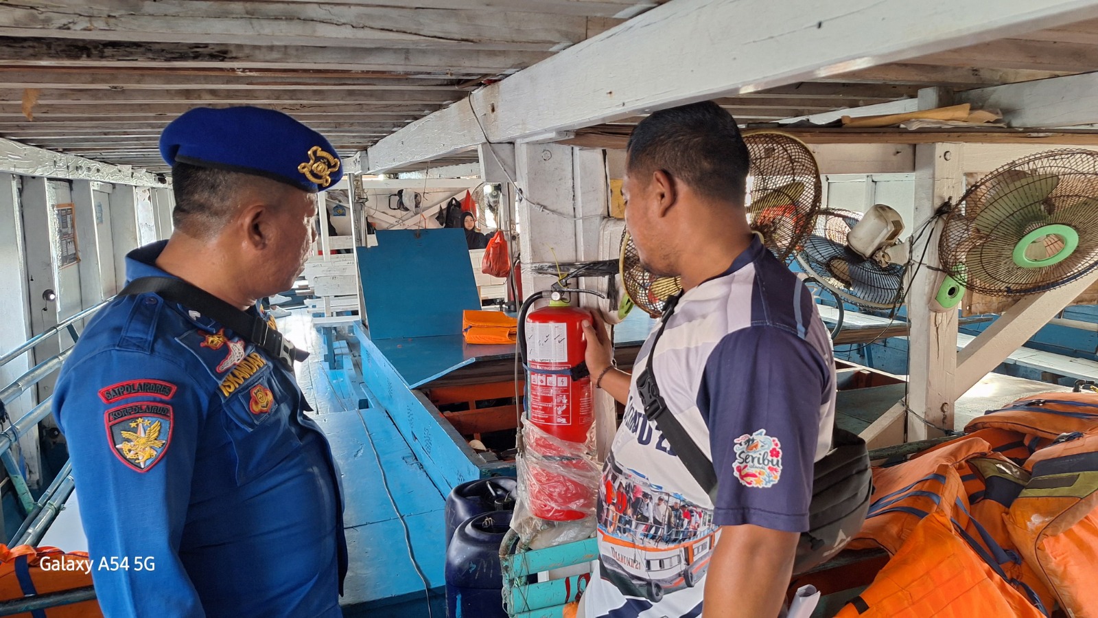 Polisi 110 Disosialisasikan, Satpolairud Pastikan Penumpang Gunakan Life Jacket di Kaliadem