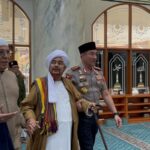 Kapolri Silaturahmi dengan Habib Umar bin Hafidz, Perkuat Sinergi Ulama dan Polri