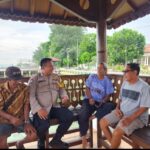 Bhabinkamtibmas Pulau Pramuka Sosialisasikan Layanan Polisi 110, Ajak Warga Jaga Kamtibmas