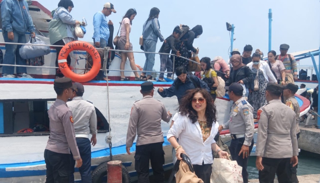 Layanan Polisi 110, Strong Point Polres Kepulauan Seribu di Dermaga Berikan Rasa Aman bagi Wisatawan