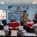 Police Goes to School, Bhabinkamtibmas Pulau Untung Jawa Tanamkan Karakter dan Cegah Bullying Sejak Dini